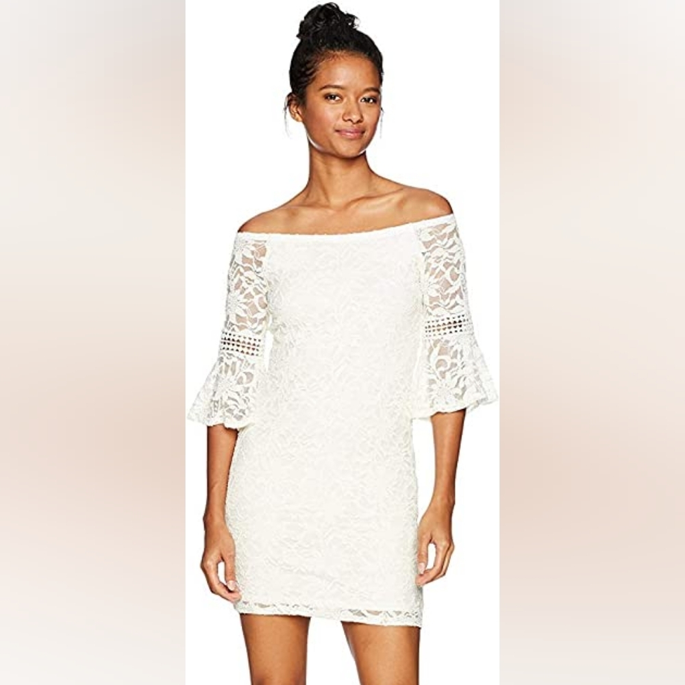 Jump Apparel Junior's Lace Dress